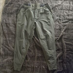 Lululemon Men’s Joggers
